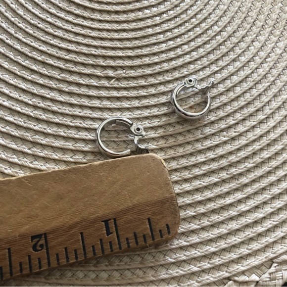 Vintage Sign Monet Hoop Earrings - Picture 3 of 4